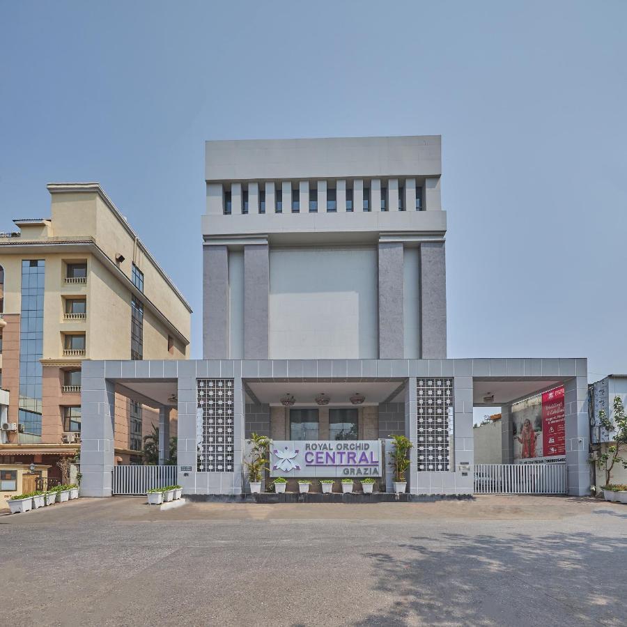 Royal Orchid Central Grazia, Navi Mumbai Exterior photo