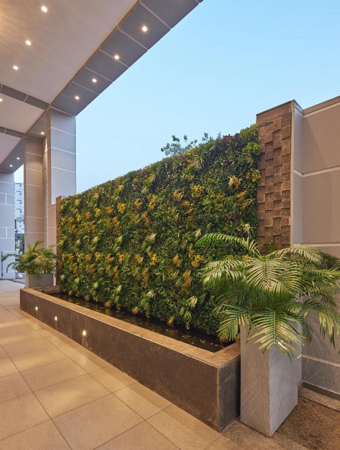 Royal Orchid Central Grazia, Navi Mumbai Exterior photo