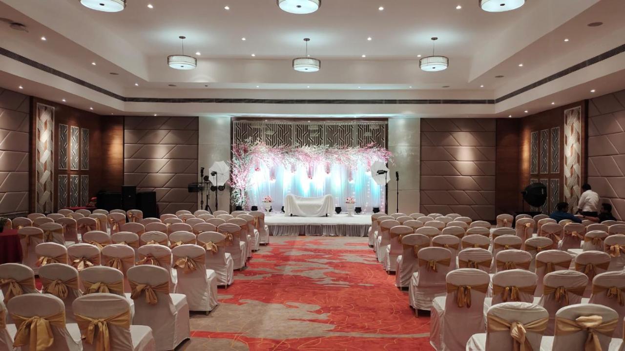 Royal Orchid Central Grazia, Navi Mumbai Exterior photo
