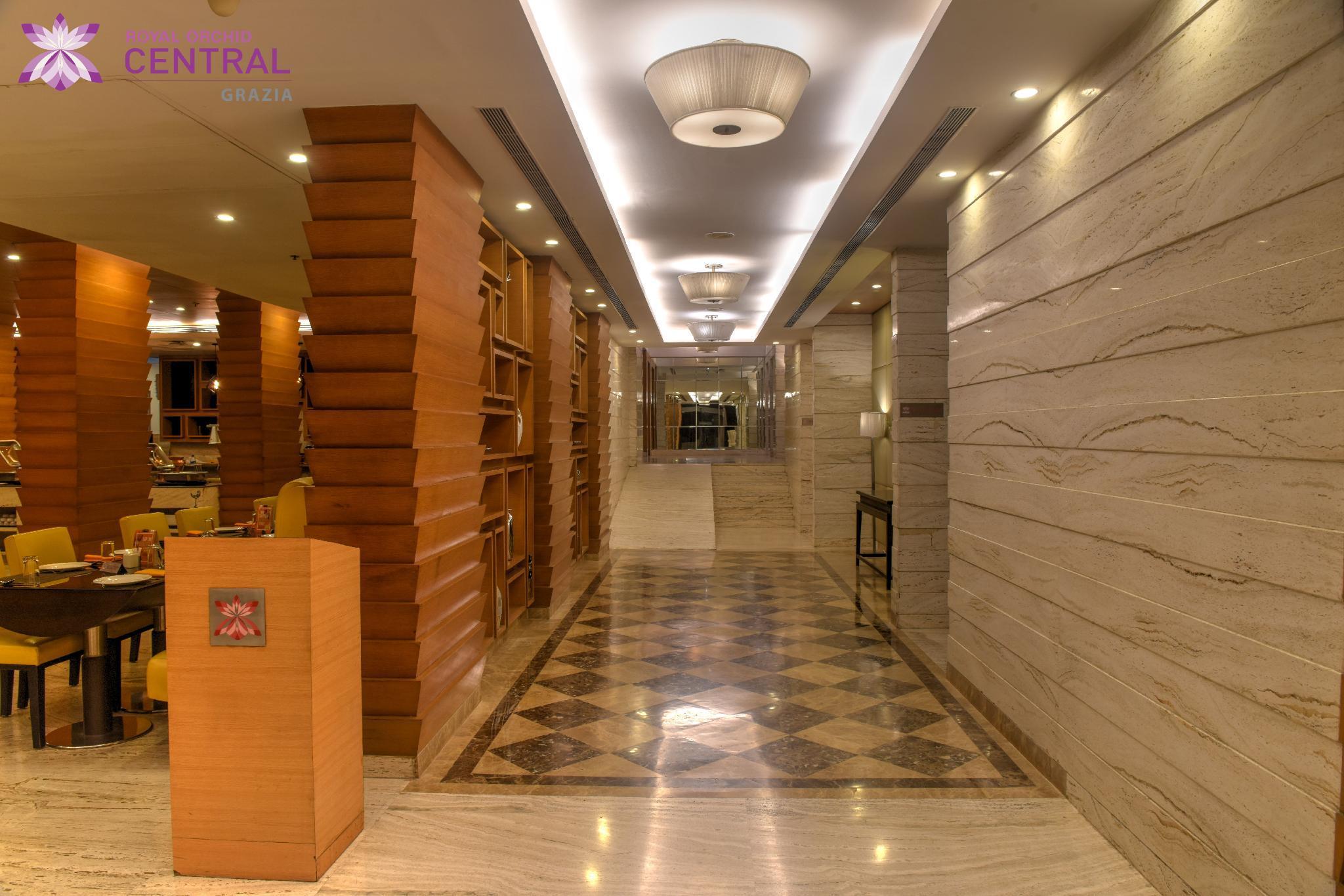 Royal Orchid Central Grazia, Navi Mumbai Exterior photo